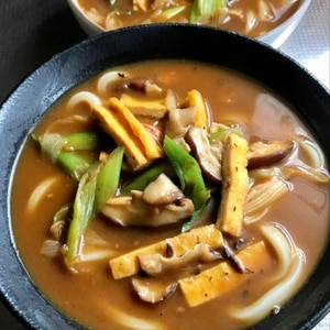 余ったカレーで♪蕎麦屋さん風カレーうどん